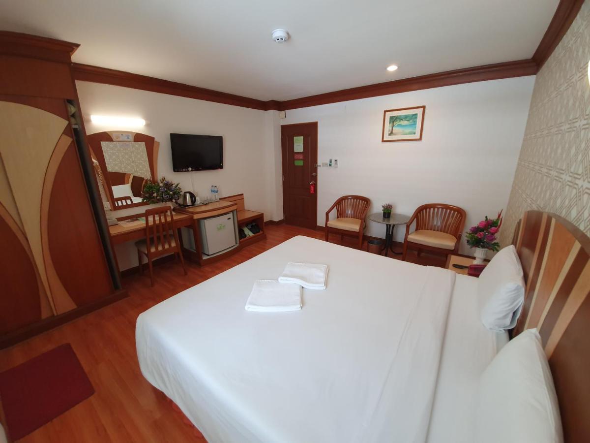 Sakol Hotel Hat Yai Esterno foto