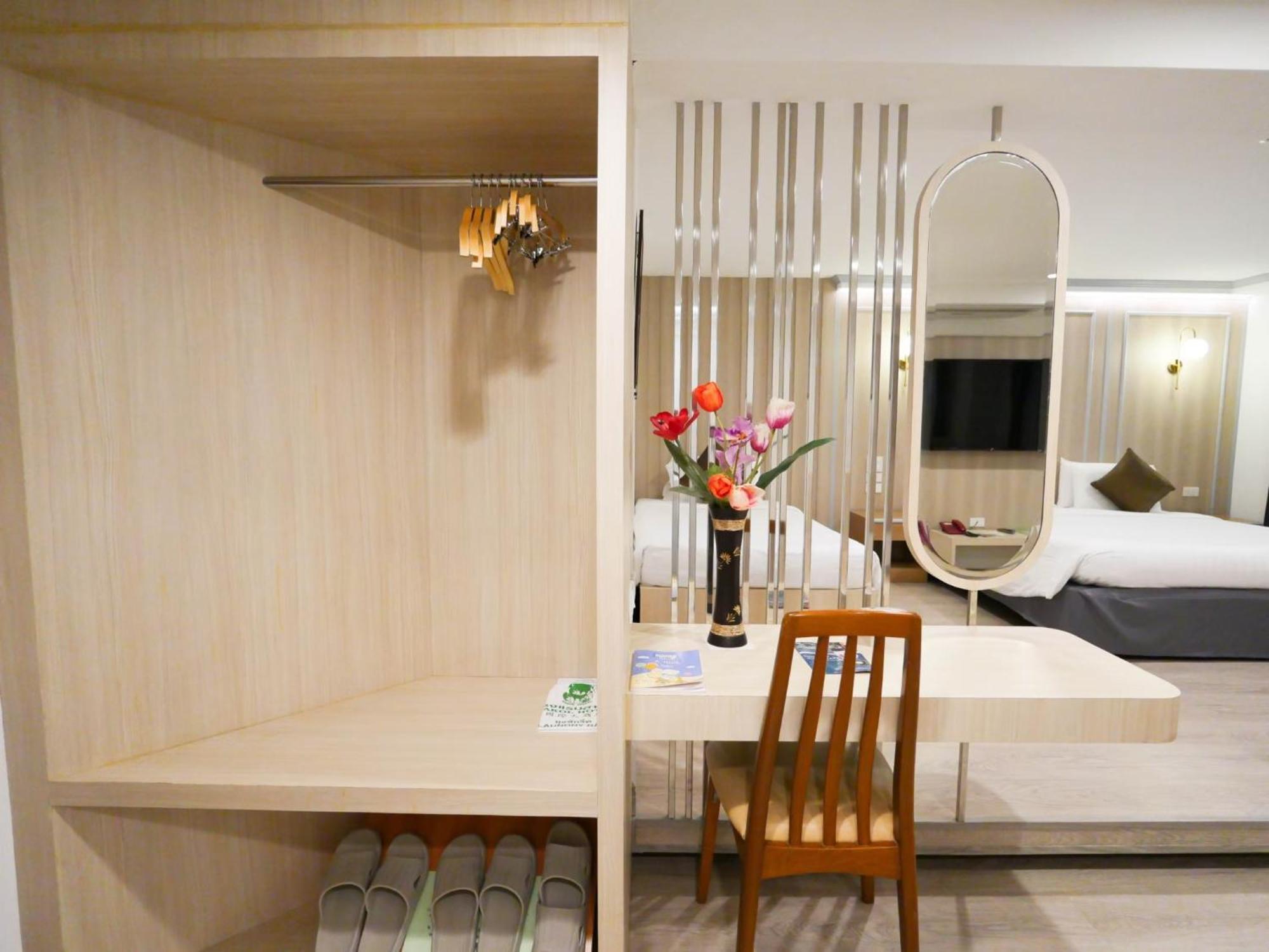 Sakol Hotel Hat Yai Esterno foto