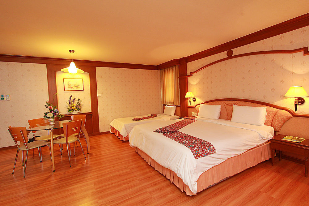 Sakol Hotel Hat Yai Esterno foto