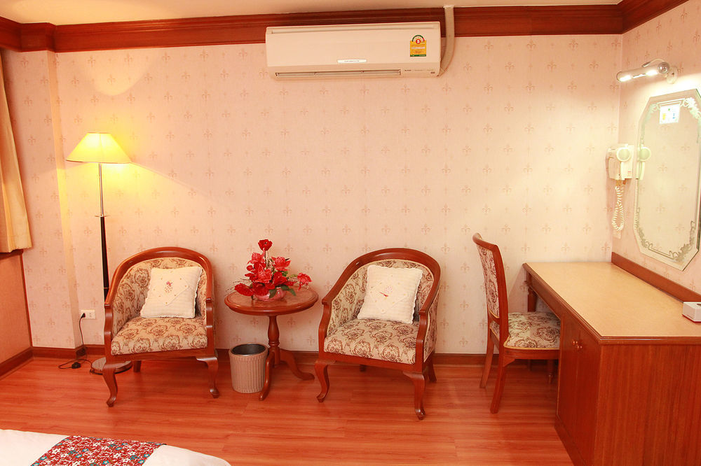 Sakol Hotel Hat Yai Esterno foto