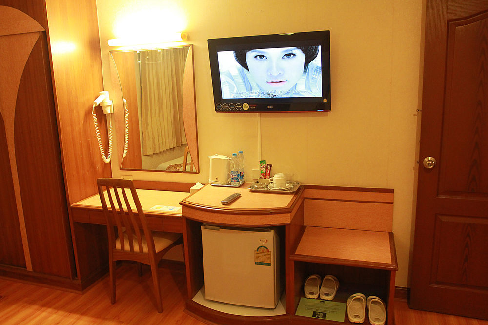 Sakol Hotel Hat Yai Esterno foto