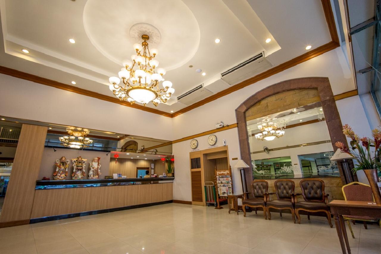 Sakol Hotel Hat Yai Esterno foto