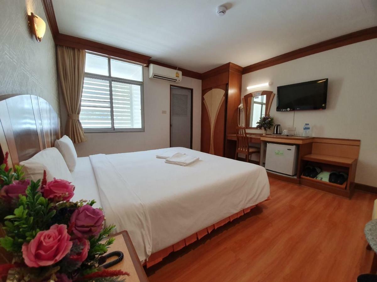 Sakol Hotel Hat Yai Esterno foto
